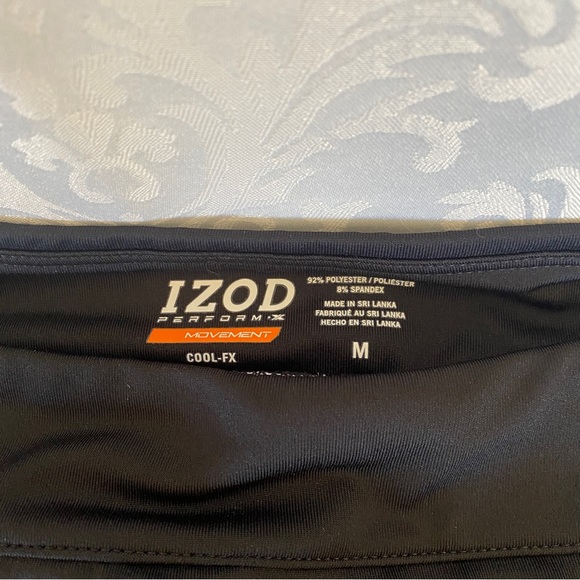 Woman’s Athletic Set. IZOD Skirt & Top Set. New with tags - Picture 10 of 12